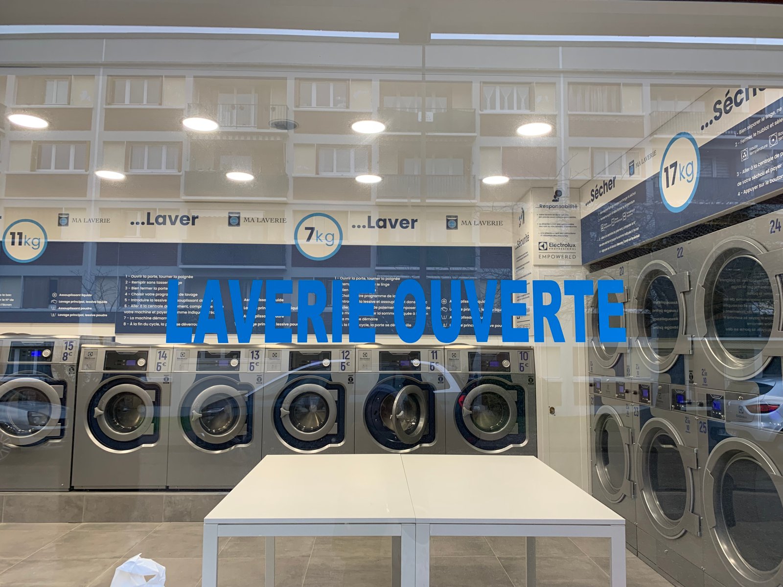 Laverie Aubergenville 4